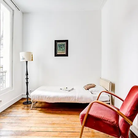 Apartamento Family La Villette Sleeps 7 *
